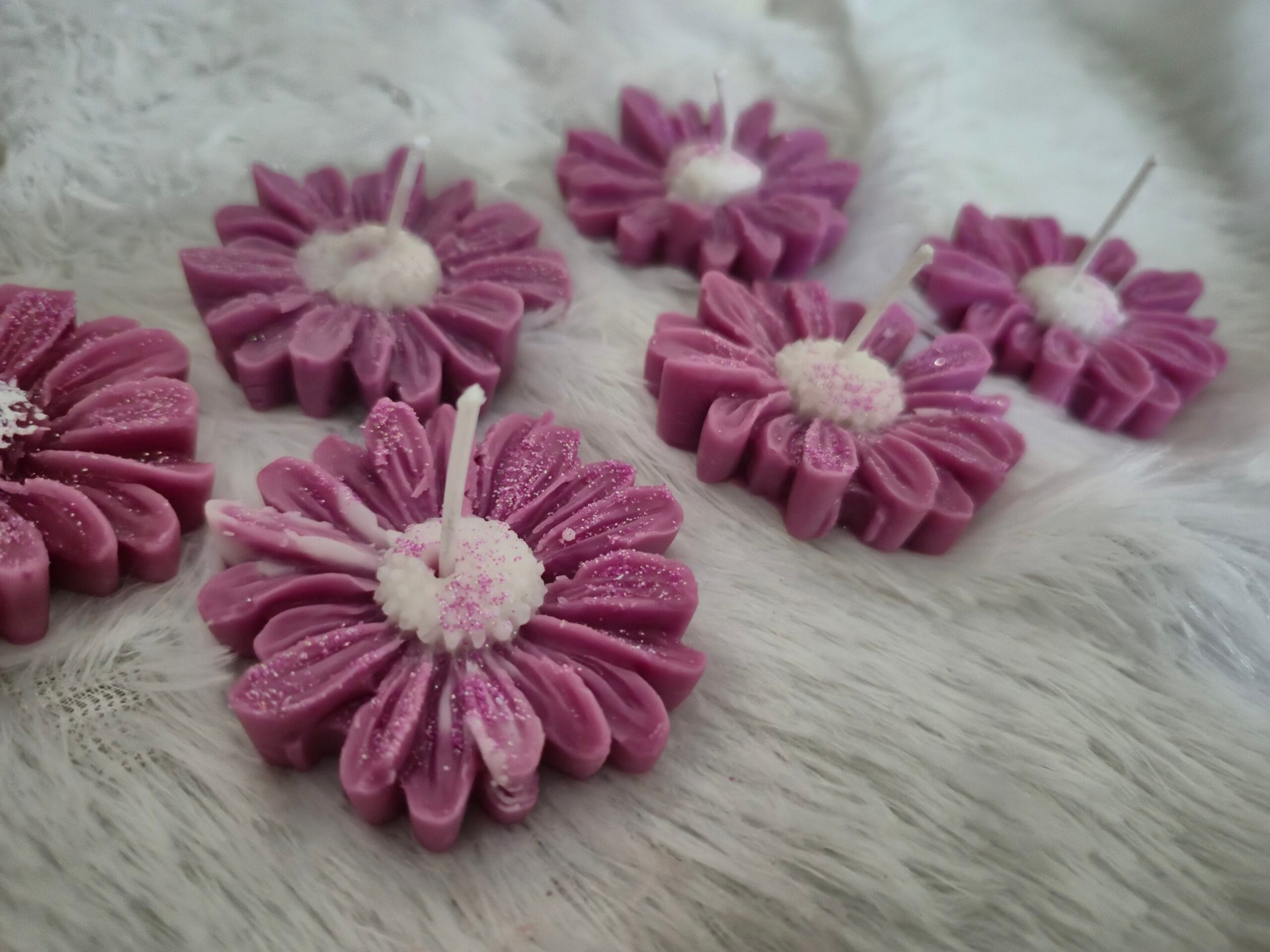 Daisy Flower Candle