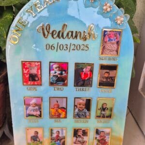 Resin 12 months baby details frame